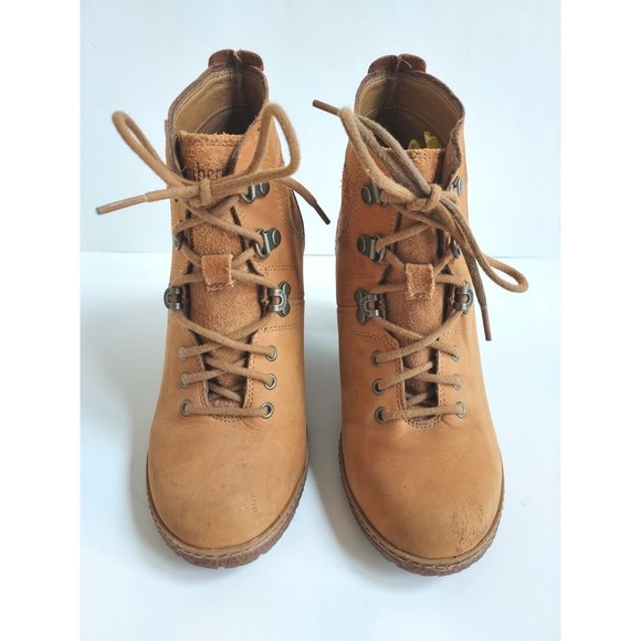 Ladies Timberland Nubuck Tan Glancy Laced Up Field Boots Size 6.5 Style A199F - Picture 2 of 10